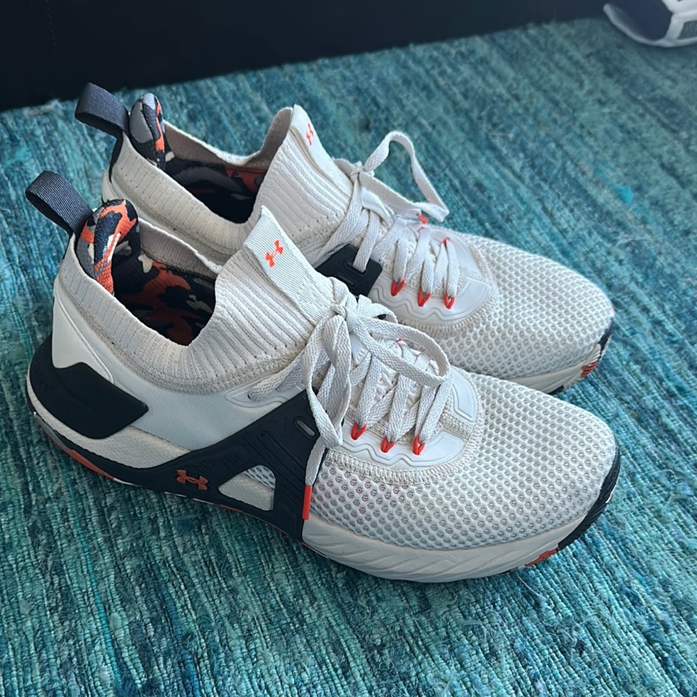 Under Armour White and Black Athletic Shoes with Cushioned Sole